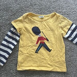 Mini Boden Yellow Kids Shirt with Soldier Design longsleeve t shirt size 2-3y